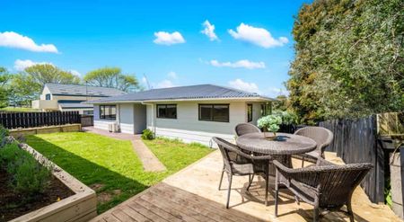 Sunny 3-Bedroom Home with Garden – Mount Wellington - Photo 4