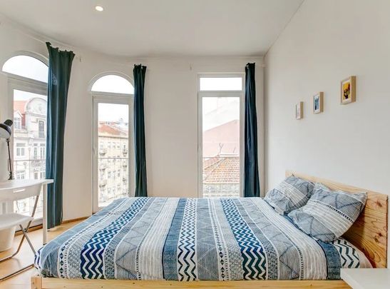 Rua Morais Soares, Lisbon, Lisbon 1170-079 - Photo 1