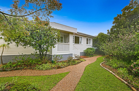 Family-Friendly Four-Bedroom Home in a Great Location - Photo 3