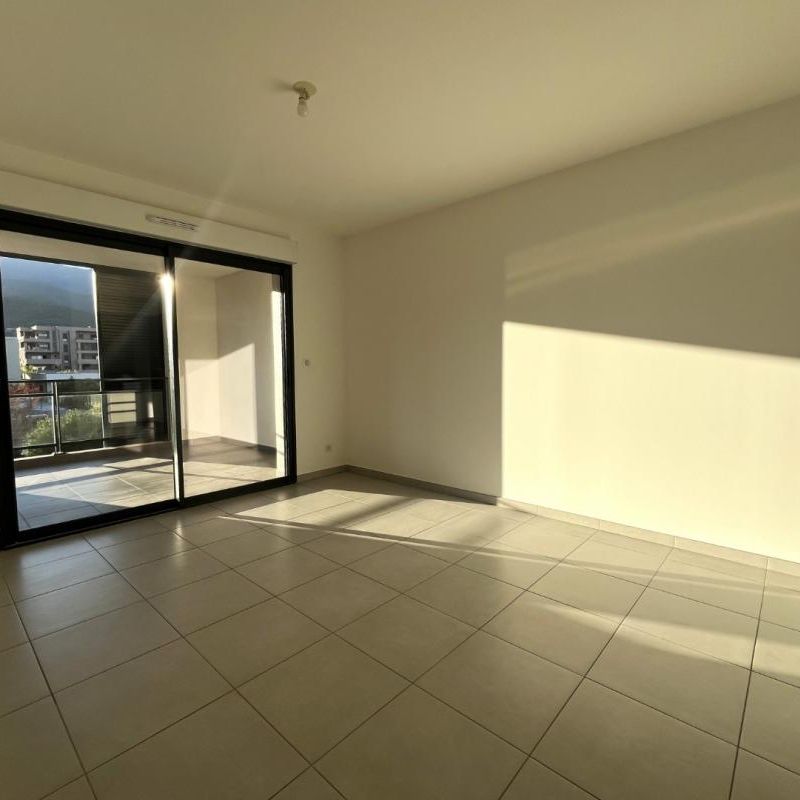 Location appartement à Borgo - Photo 1