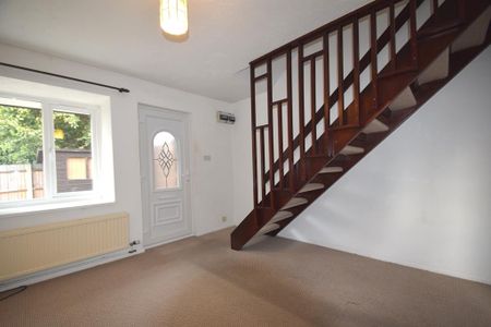 Hawthorne Crescent, West Drayton, UB7 - Photo 3