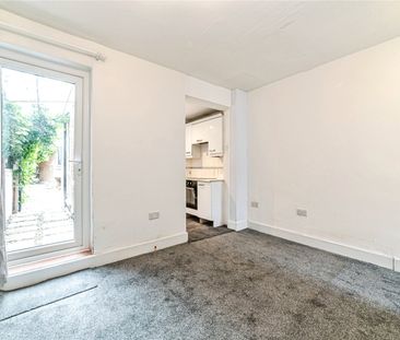 2 bedroom house to rent - Photo 2