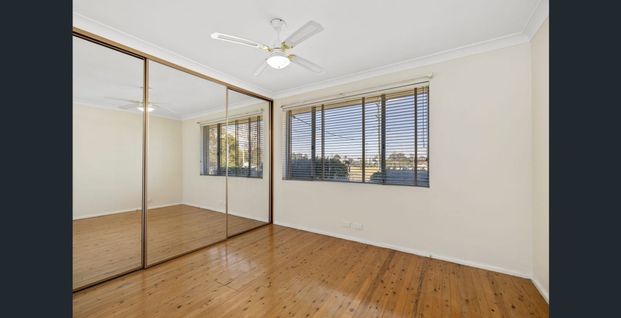 Beautifully Presented 4 Bedroom Family Home - Photo 1