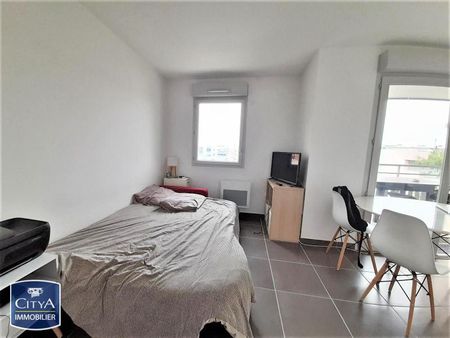 Location Appartement 1 pièce 25m² CLERMONT FERRAND 63000 - Photo 2