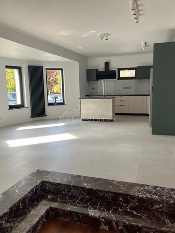 Big Beautiful and Bright Five-Bedroom House - Pipera - Photo 3