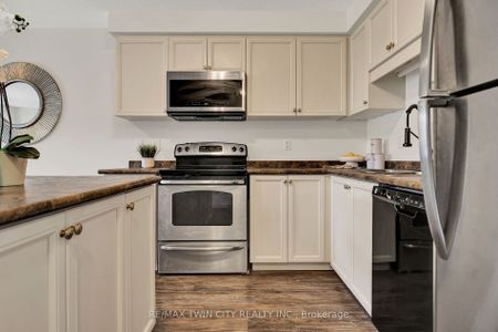 For Lease - 252 Countrystone Crescent, Kitchener, Ontario - Photo 3