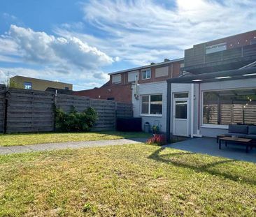 Appartement te huur in Genk voor € 950 met 2 slaapkamers - Photo 6