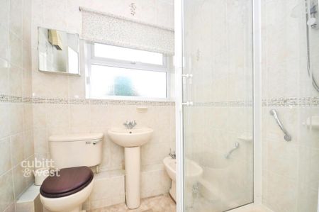 2 bedroom ground floor flat to rent - Photo 5