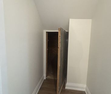 22 Dashwood Crescent apartment — Toronto, ON (1-Bedroom) - 1 Bedroom - Photo 5