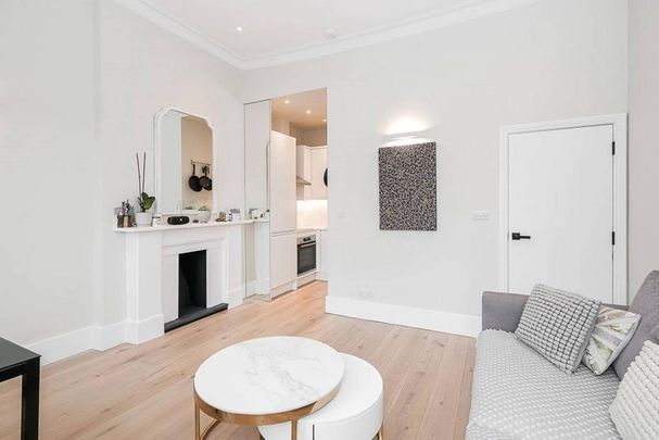 1 bedroom flat to rent - Photo 1