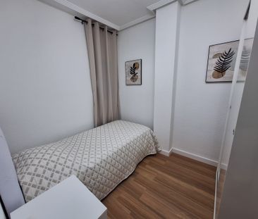 Ref.7708 Three-bedroom apartment in Torrevieja - Photo 3