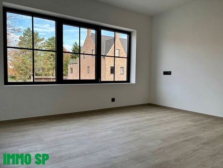 Ruime gezinswoning te huur — 5 slaapkamers & heerlijke buitenruimte - Foto 4