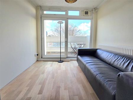 3 bedroom apartment to rent - Photo 2