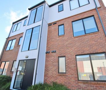 2/17 Uku Lane, Hobsonville - Photo 6