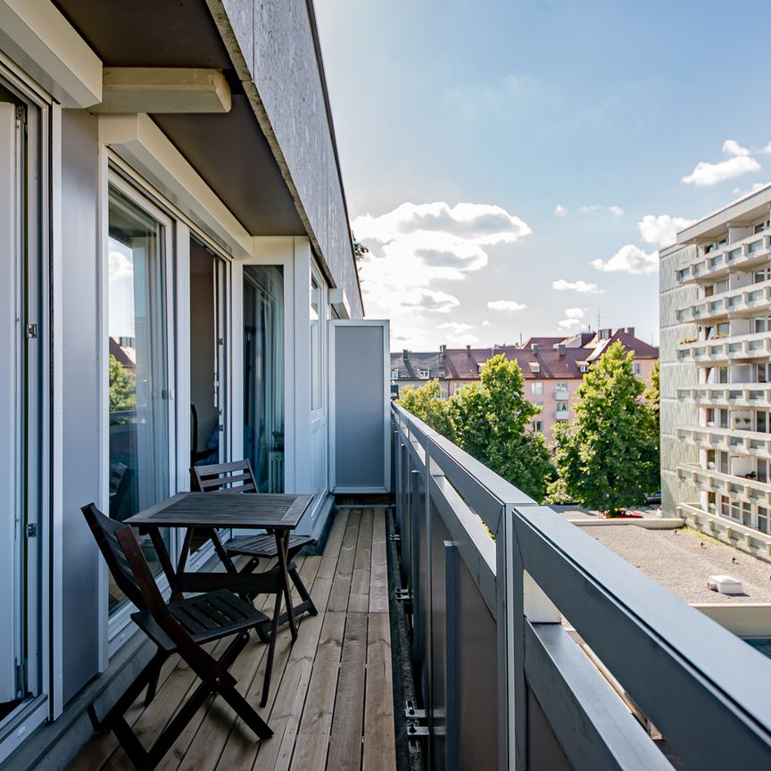 Schöne 2,5 Zimmer Wohnung mit Balkon in Toplage Maxvorstadt - Foto 1