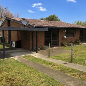 12 Verna Close, Armidale NSW 2350 - Photo 3