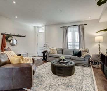 For Lease - 14 Milton Avenue, Hamilton, Ontario - Photo 2