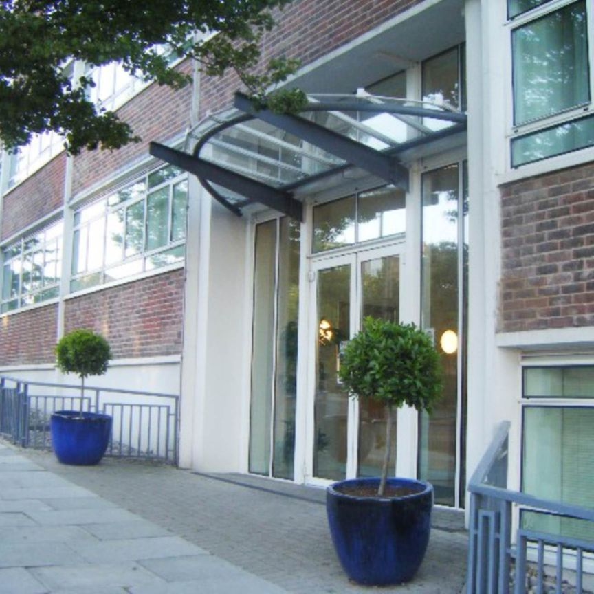 2 bed flat to rent - Photo 1