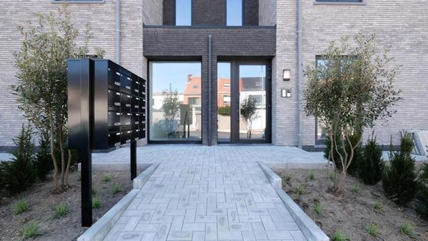 Appartement te huur - Foto 1