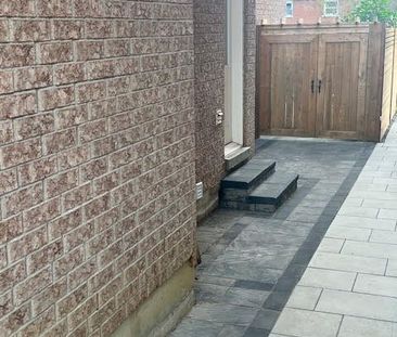 For Lease - 43 Starfire Drive Unit# BSMT Apt #2, Toronto, Ontario - Photo 5