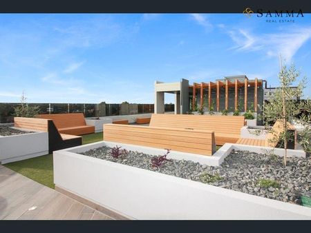 G05/25 Trent Street, Glen Iris VIC 3146 - House For Rent | Domain - Photo 2