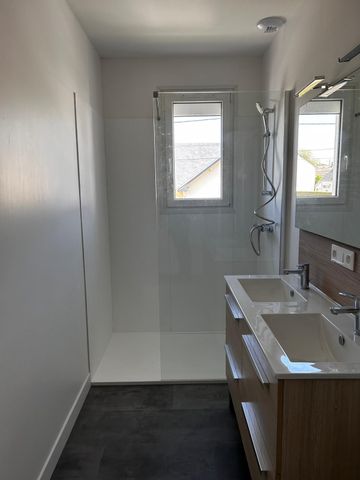 Maison - 5 pièces - 102 m² - Saint-Berthevin - Photo 5