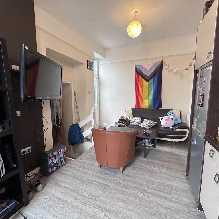 3 bedroom house share to rent - Photo 1