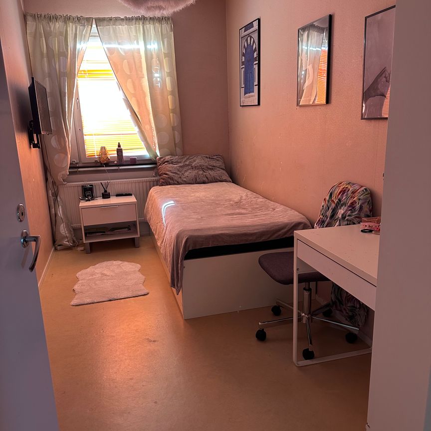 Saimagatan, Kista - Foto 1