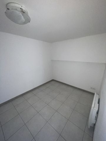 Location Appartement 1 pièce 29m² ORLEANS 45000 - Photo 5
