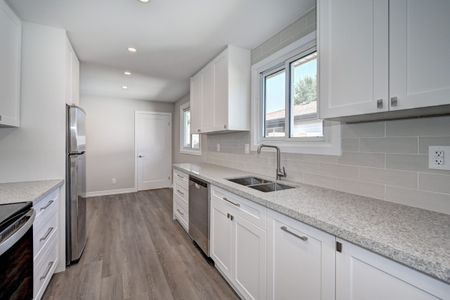 For Lease - 78 Barwood Crescent, Kitchener, Ontario - Photo 4