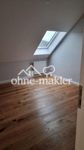 Erstbezug 3,5-Zimmer Dachgeschosswohnung mit wunderschöner Aussicht - Photo 4