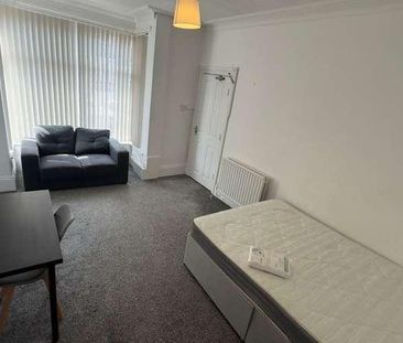 Trelawn Avenue, Headingley, Leeds, LS6 - Photo 2