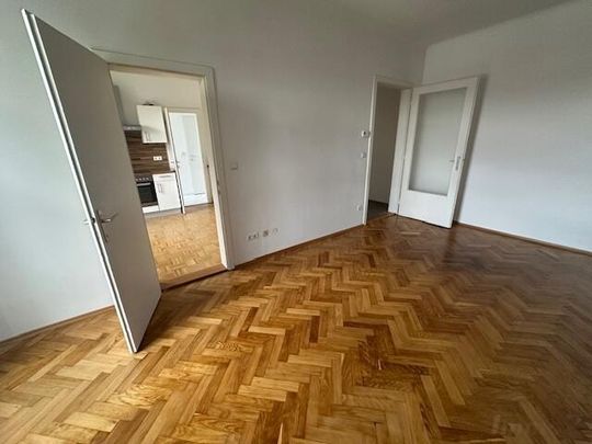 Innenstadt und unmittelbare TU nähe, renovierte 3 Zi Whg mit sep. Küche, optimal für eine WG - Photo 1