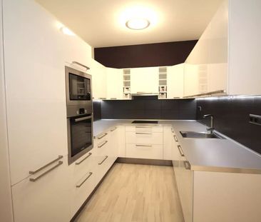 Pronájem bytu 2+kk/+terasa, sklep, Praha 4, Háje - Photo 2