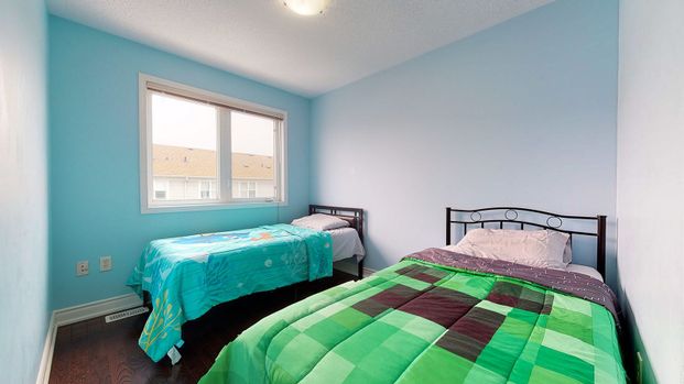 For Lease - 32 Red Fox Place, Toronto, Ontario - Photo 1