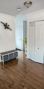 MAGNIFIQUE CONDO 4 1/2 À STE-THÉRÈSE DANS UN DÉCOR EXTÉRIEUR TOUT EN VERDURE PRÈS DE TOUS LES SERVICES QU'OFFRE UNE BANLIEUE! - Photo 3