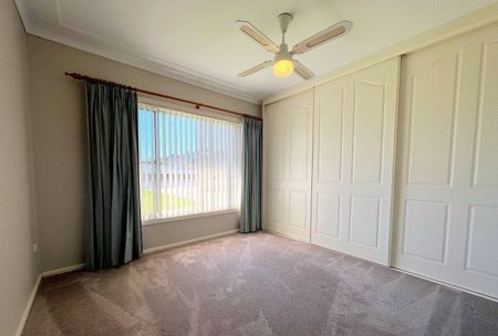 Comfortable and conveniently located - 3 bedroom home. - Photo 3