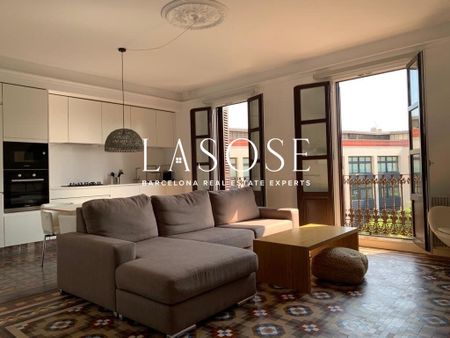 Flat 80m² with terrace to rent in El Raval, Barcelona - Photo 2