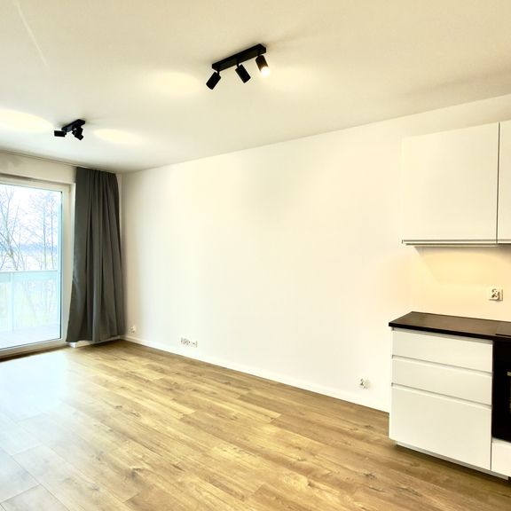 Pierwszy najem, widok na Wisłok z tarasu. - Zdjęcie 1