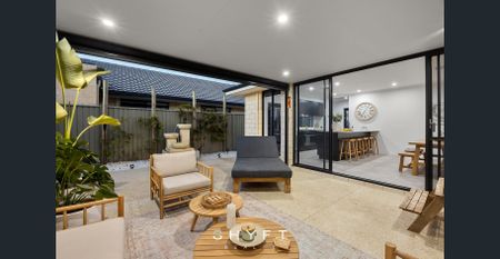 CATALINA BEACH ESTATE LUXURY LIVING - Photo 4