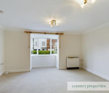 2 bedroom ground floor flat to rent - Photo 1