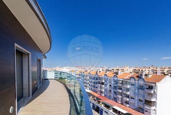 Apartamento T3 em Setúbal