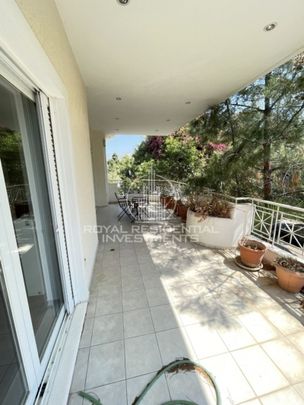 Ενοικίαση κατοικίας, 280 τ.μ., Γλυφάδα, 5.500 € - Photo 1