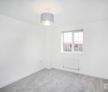 Vitellius Close, NUNEATON - Photo 4