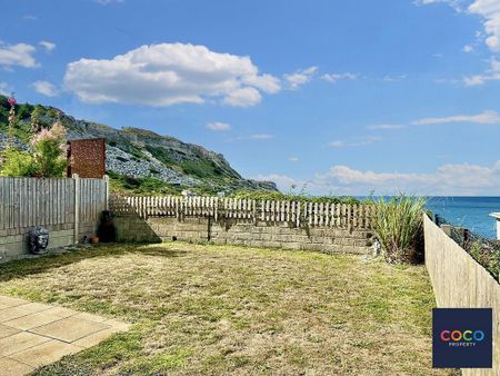 3 bedroom end of terrace house to rent - Photo 4