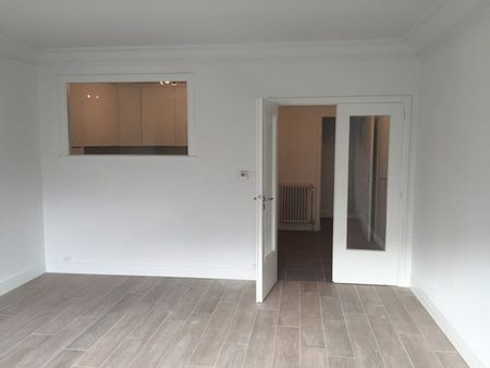 Appartement te huur - Photo 3