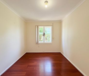 Charming 3-Bedroom Rental House in Peaceful Langford Neighborhood - Photo 2