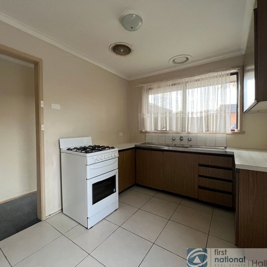 Convenient Location - Photo 1