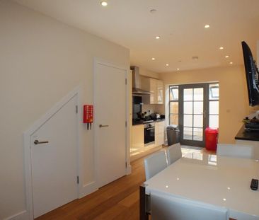 1 bedroom in a house share to rent - Photo 6