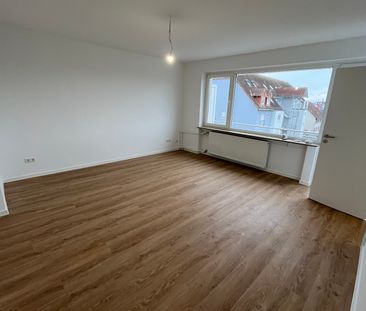 Hochwertig renoviertes 1 Zimmer Apartment mit Balkon und Einbauküche - Photo 4